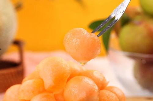 吃蜜瓜嘴巴痛,揭秘吃蜜瓜嘴巴痛的真相