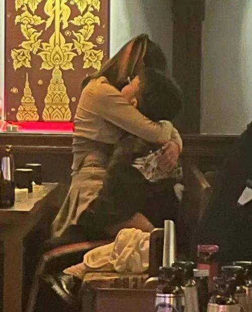 海伦斯酒吧吃瓜,吃瓜群众的欢乐聚集地