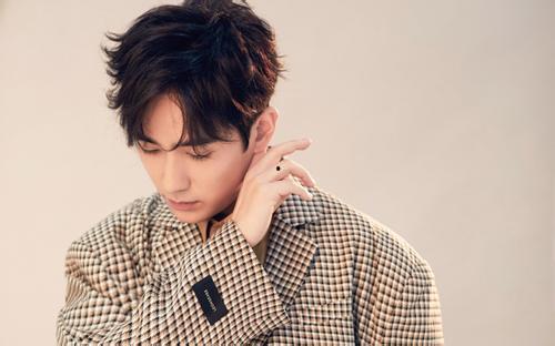 顾雨辰吃瓜,揭秘娱乐圈背后的秘密