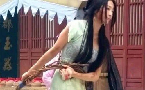 吃瓜群众服演员,揭秘娱乐圈幕后风云