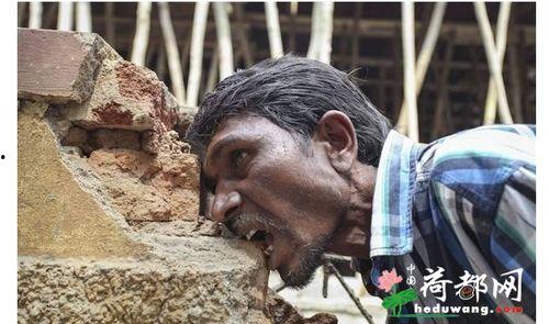 印度小哥吃瓜视频,趣味横生吃瓜视频走红网络